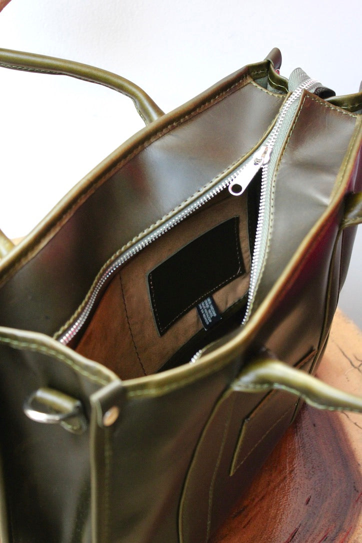 Tote Bag Mediana de cuero
